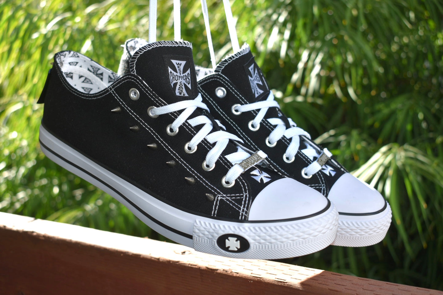 Ironstar Low - Black