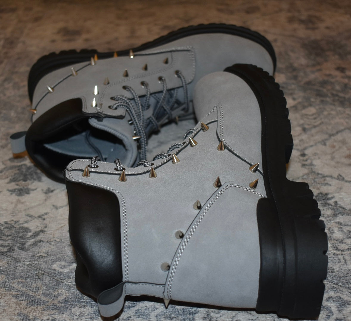 Teezos V.2 - Grey (One of One)